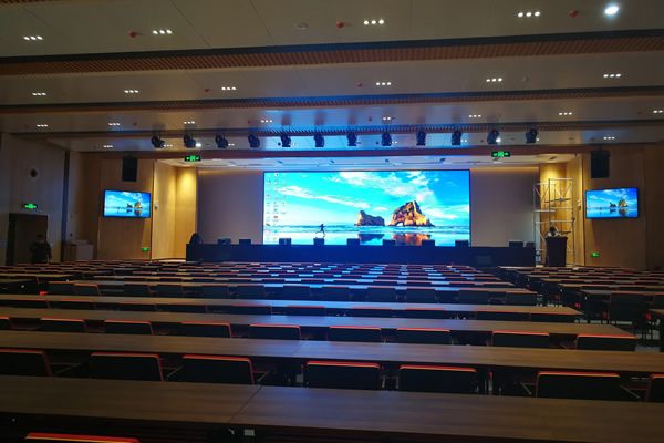 無(wú)縫拼接屏項(xiàng)目的投標(biāo)方案如何設(shè)計(jì)？