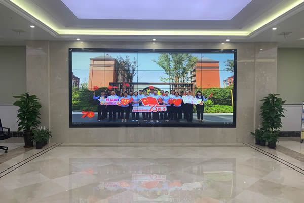 無縫拼接屏廠家有哪些？如何選擇？