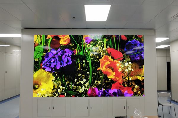 有比55寸0.88mm更小拼縫的液晶拼接屏嗎？