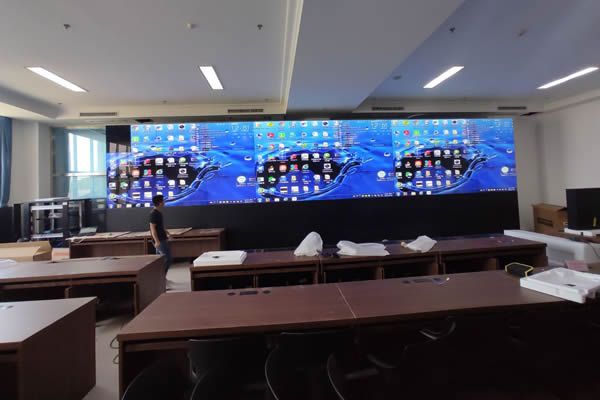 液晶拼接屏價(jià)格包括哪些部分？