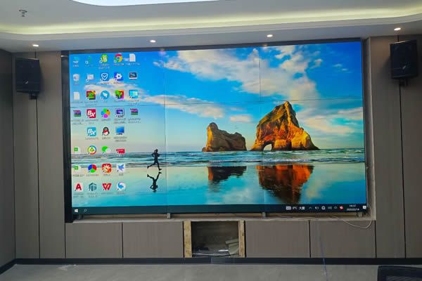 拼接屏廠家有哪些，深圳拼接屏生產(chǎn)廠家分析