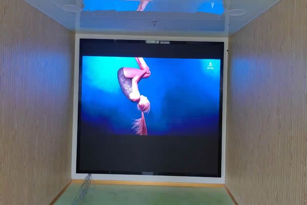 LED顯示屏模組和箱體的優(yōu)缺點有哪些，該怎么選擇？