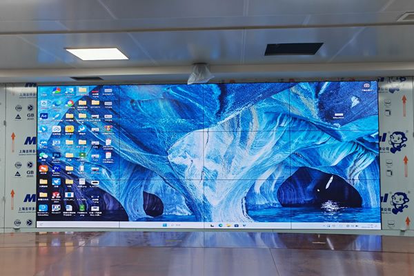 0.88mm液晶拼接屏介紹，超窄邊拼接屏參數(shù)