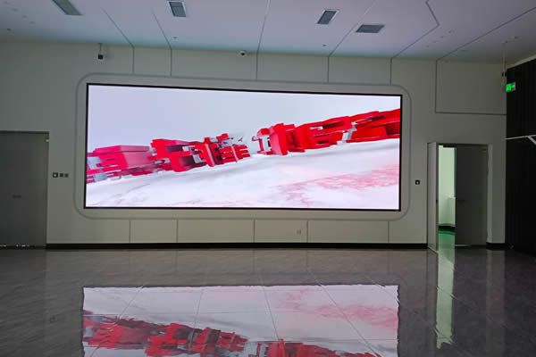 會議顯示大屏有哪些，現(xiàn)代會議室用哪種大屏好？