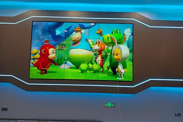 一塊監(jiān)控拼接屏一般顯示多少路畫面，監(jiān)控顯示系統(tǒng)方案設(shè)計