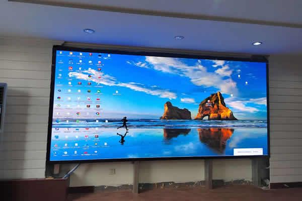 學(xué)校大廳用什么大屏好，要怎么選擇？