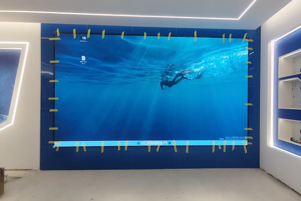 小間距LED顯示屏規(guī)格有哪些，要怎么選擇？