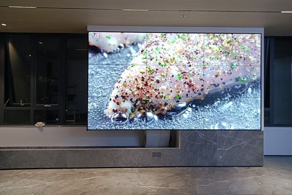 營(yíng)業(yè)廳使用液晶拼接屏，還是LED顯示屏好？