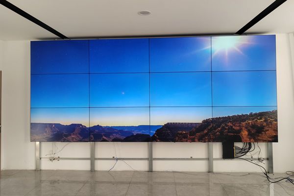 會(huì)議室大屏幕用led屏好，還是拼接屏好