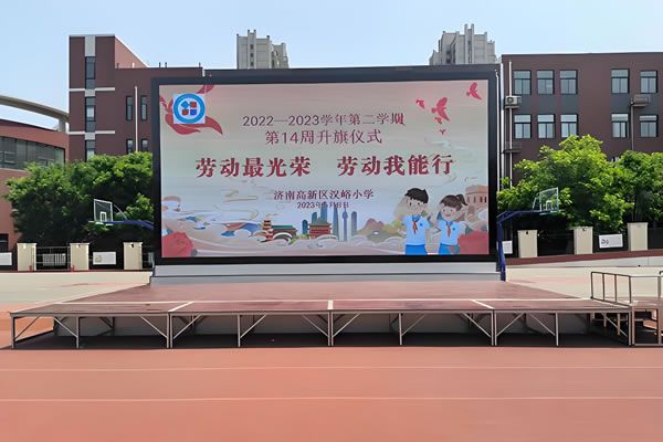 舞臺LED顯示屏面積與舞臺背景墻面積的最佳比例關系